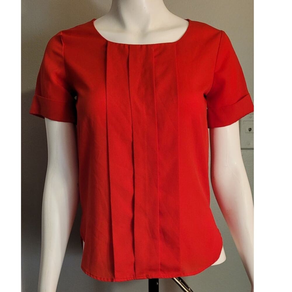 Red Pintuck Blouse Womens XS Short Sleeve Romantic Cottagecore Square Neck Top